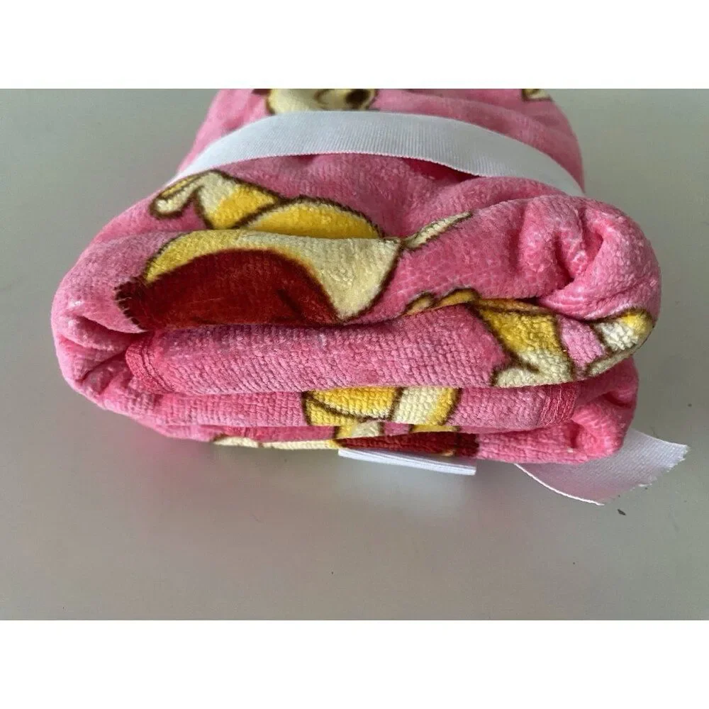2 Pack Disney Winnie The Pooh Valentines Hugging Heart Bath Hand Towels 16 X 26”